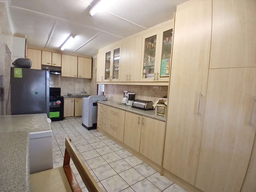 3 Bedroom Property for Sale in Silversands Western Cape